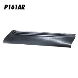 Right side rain gutter, top of front fender